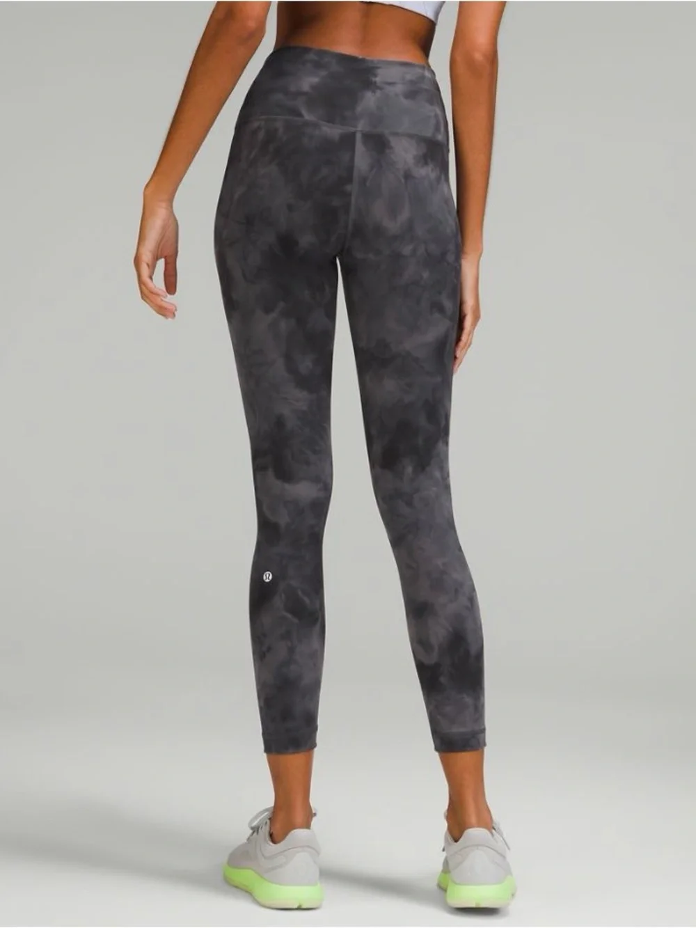 lululemon Wunder Train HR Tight 25" in Diamond Dye, Black, Size 6 - Picture 2 of 7